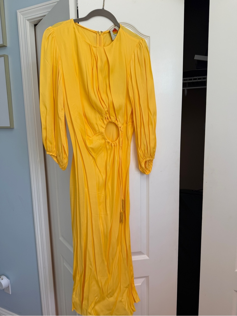 Farm Rio Size M Long Sleeve Cutout Midi Dress NWT